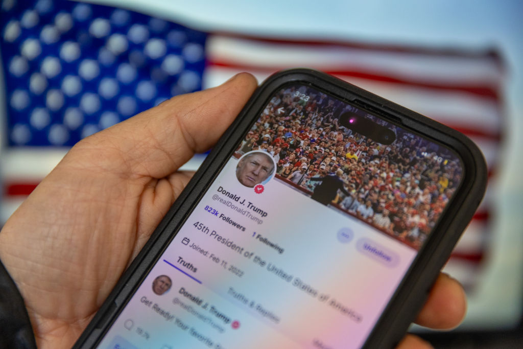 Trump se réjouit sur Truth Social