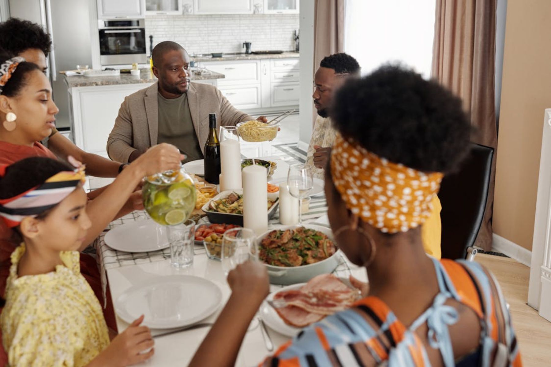Rangez vos téléphones pendant le repas