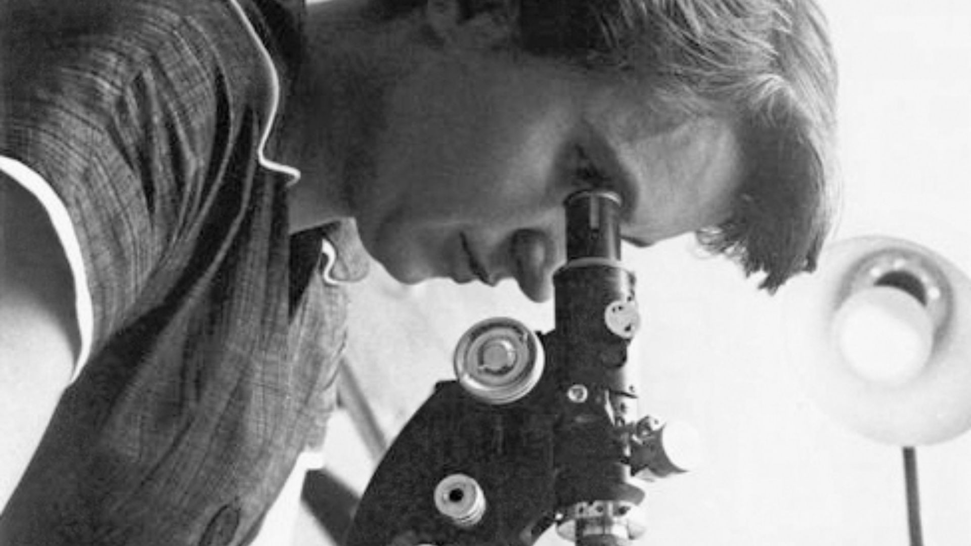 18. Rosalind Franklin