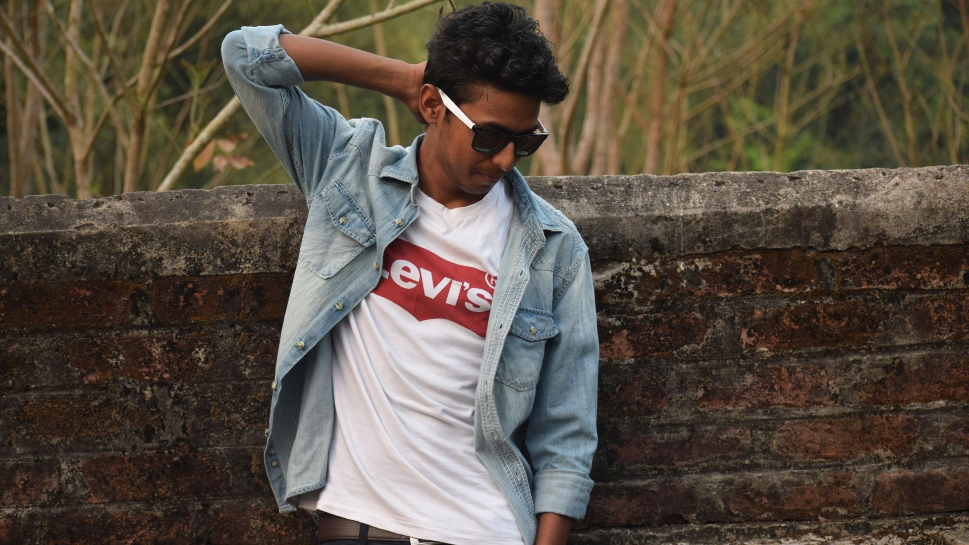 1. Vestes en denim délavées à l'acide