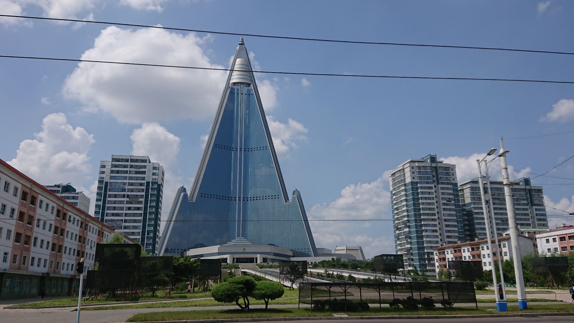 11. Ryugyong Hotel (Pyongyang, Corée du Nord)