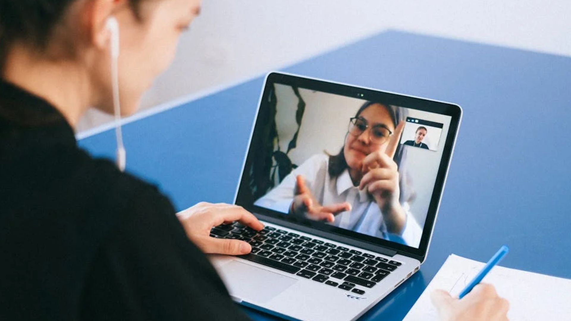 Transcripts Eliminate Miscommunication Gaps