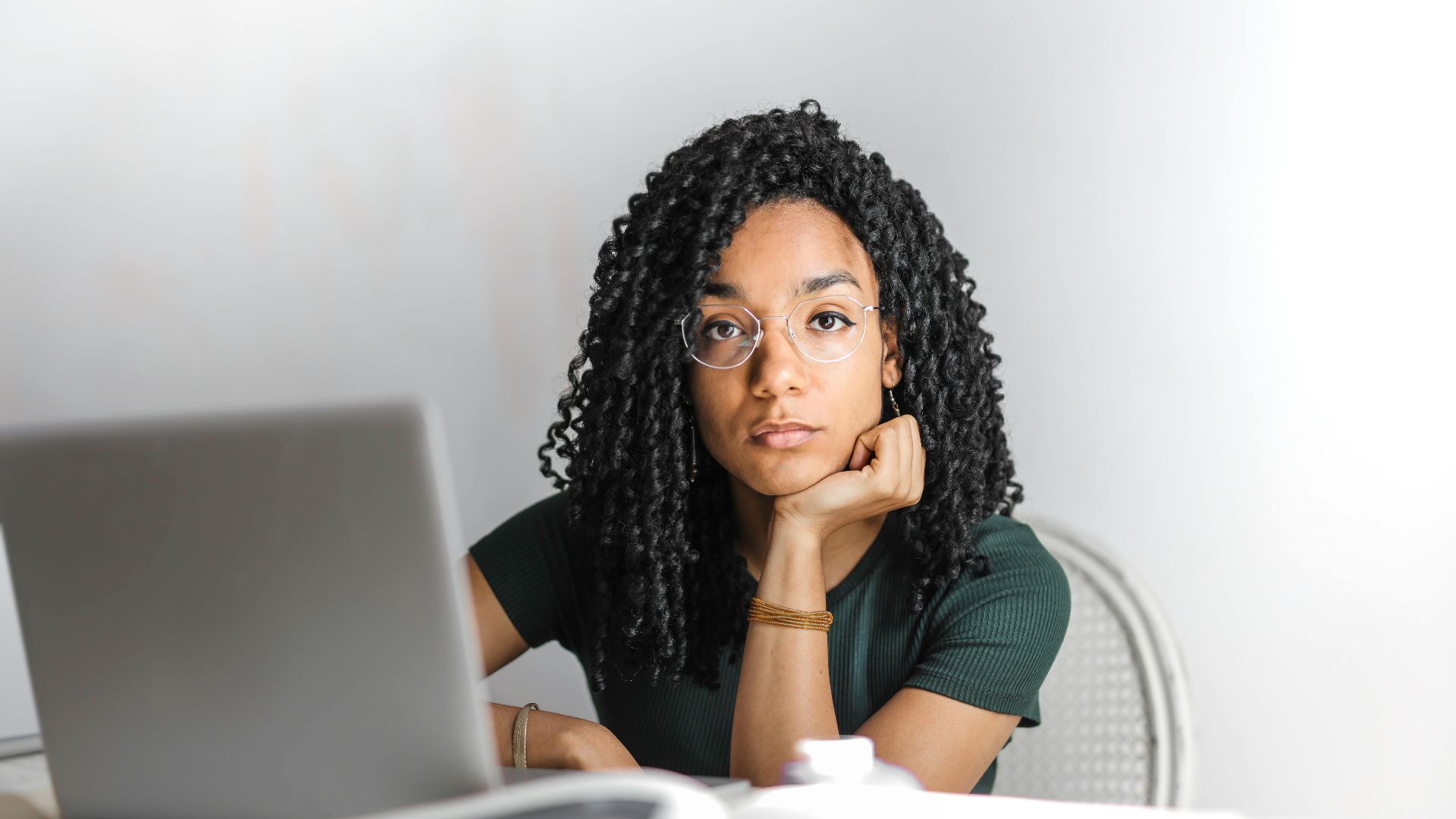 10 regrets d’avoir choisi la technologie comme carrière et 10 aspects positifs
