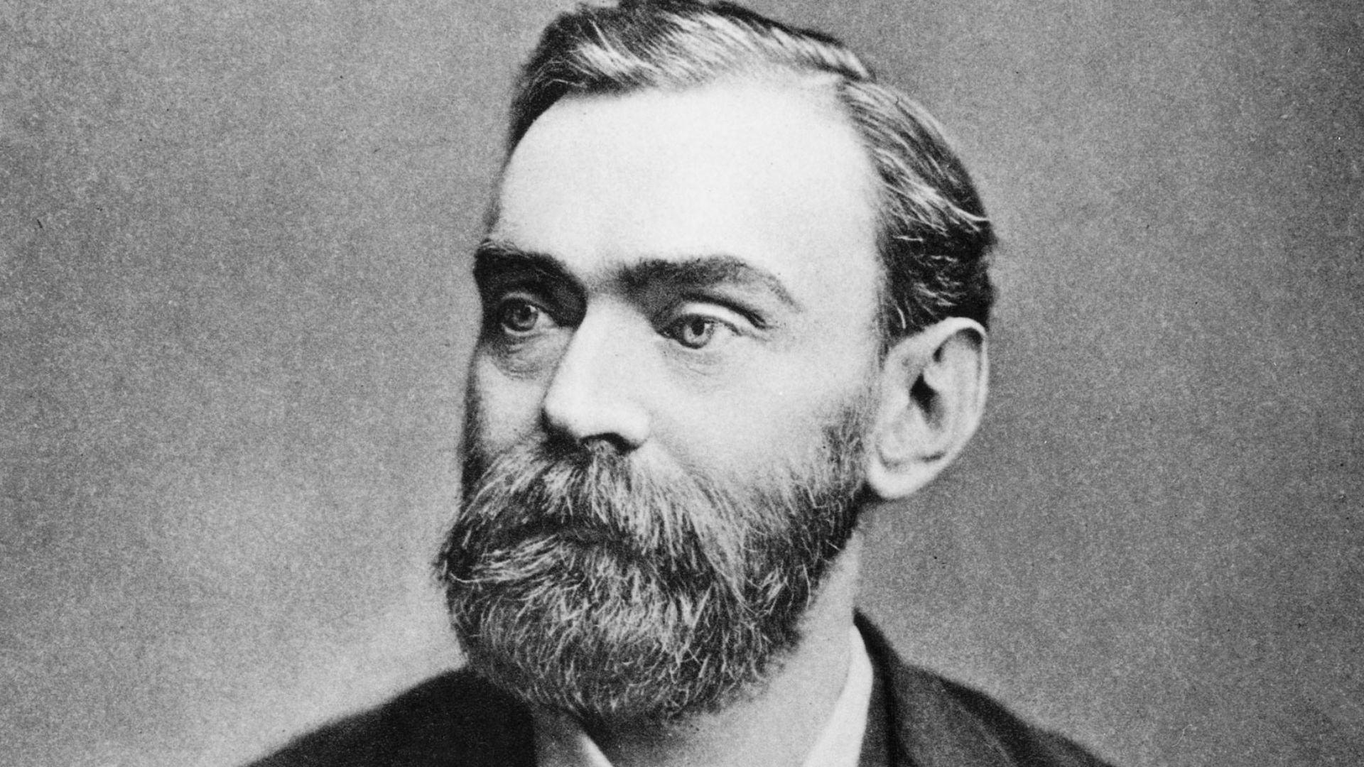 1. Alfred Nobel : Dynamite
