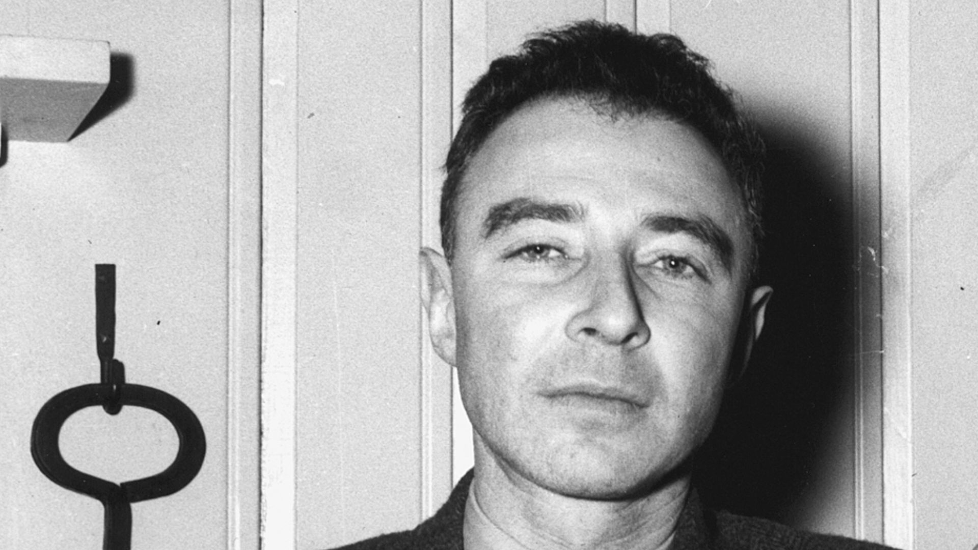7. J. Robert Oppenheimer : la bombe atomique