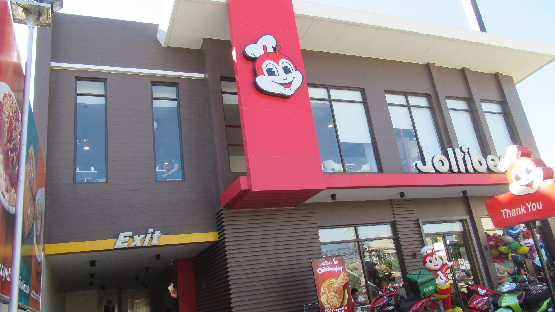 4. Jollibee