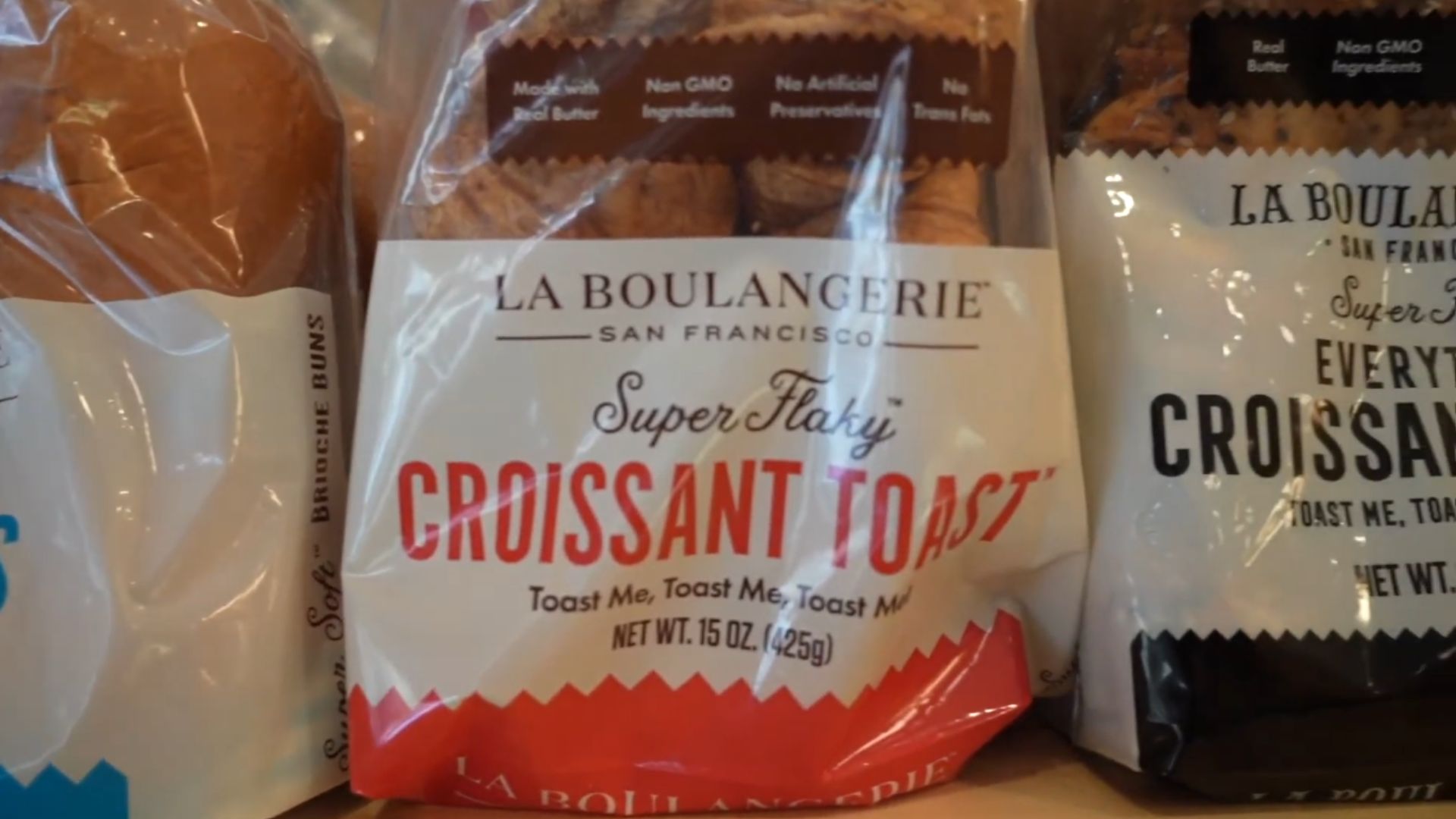 6. La Boulangerie Super Croissant Toast floconneux