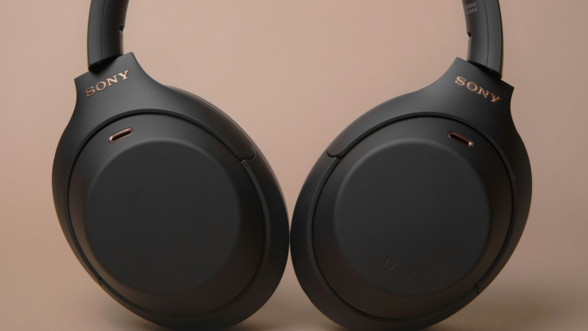 5. Sony WH-1000XM4