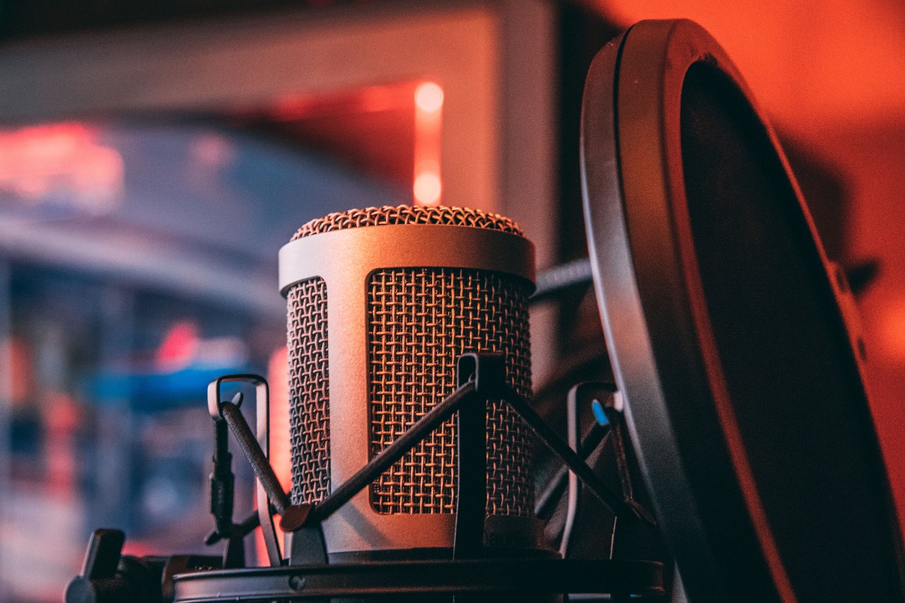 7. True Crime Podcasts Triggering Fascination and Fear