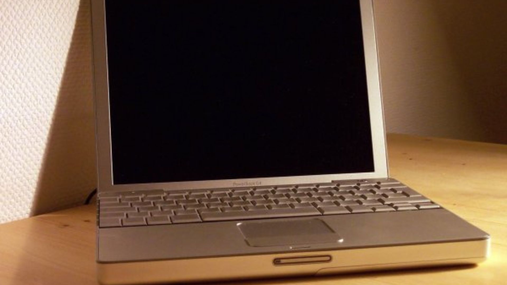 16. PowerBook G4