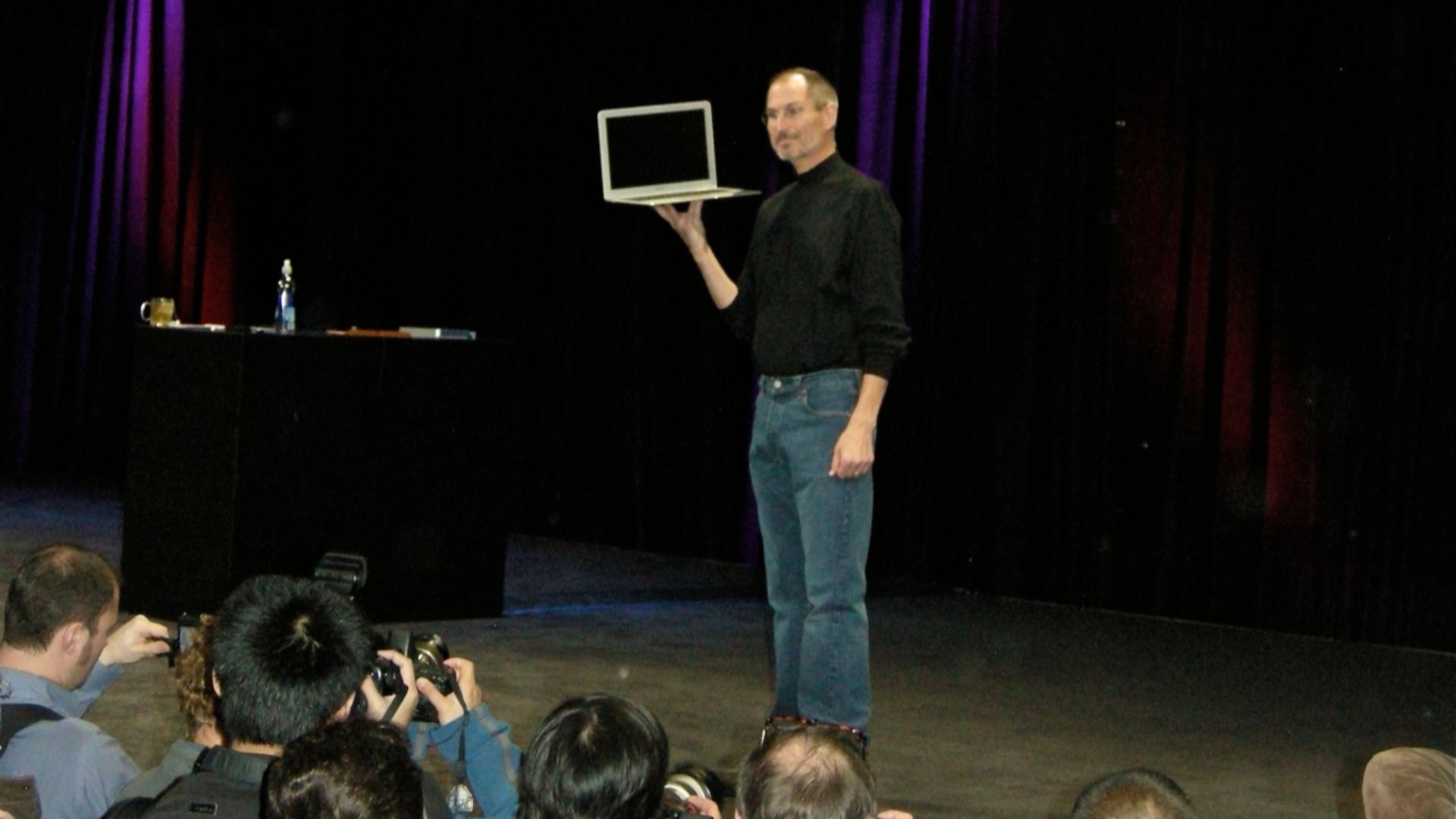 19. MacBook Air