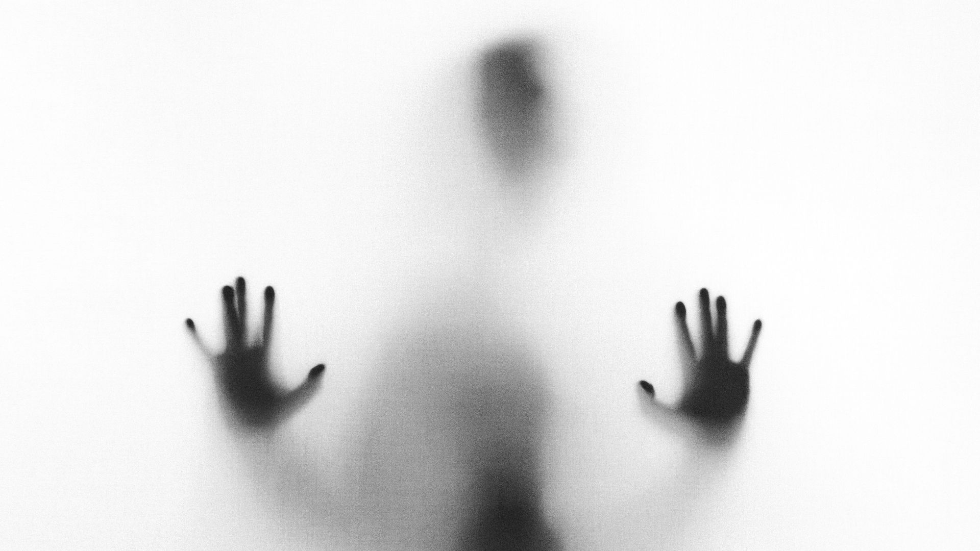 16. Fantôme