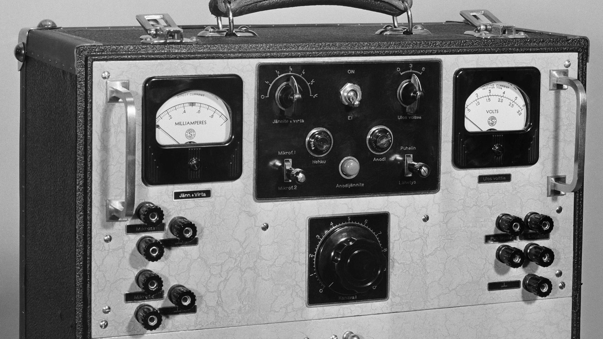 4. Radio à transistors