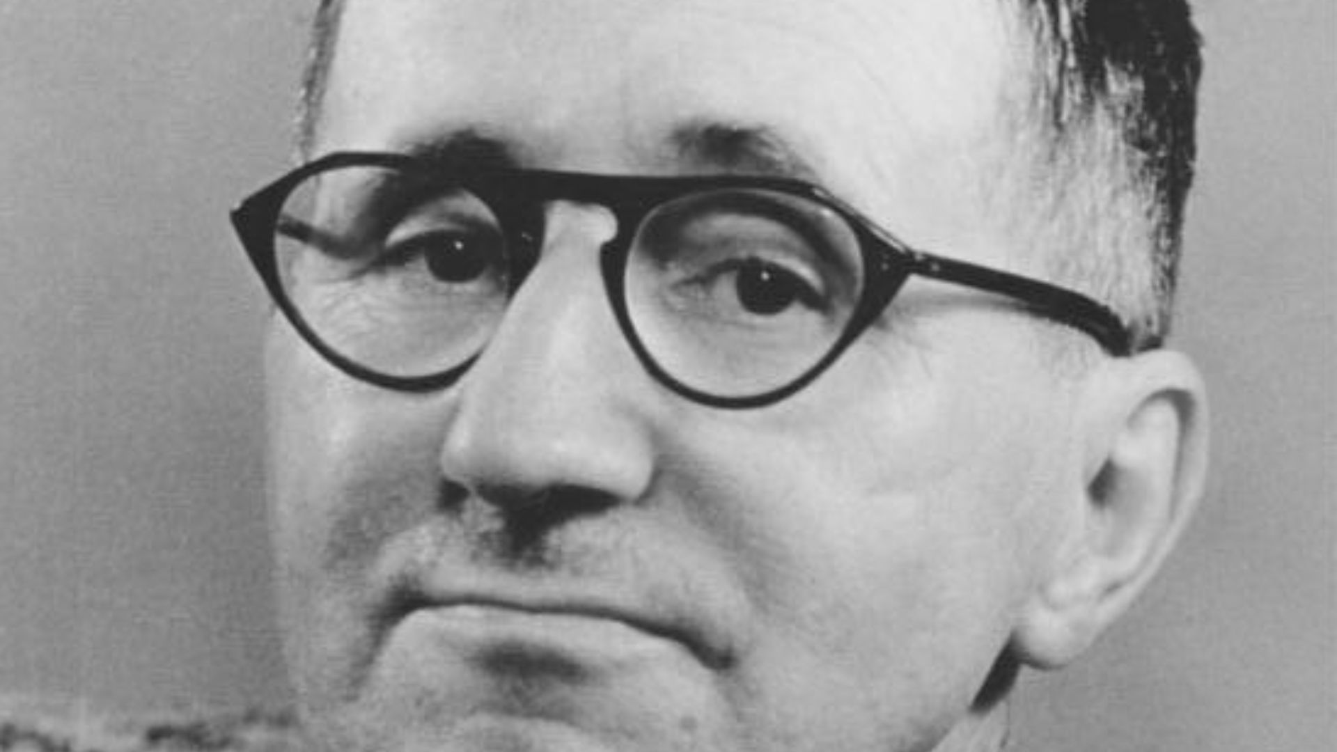 19. Bertolt Brecht