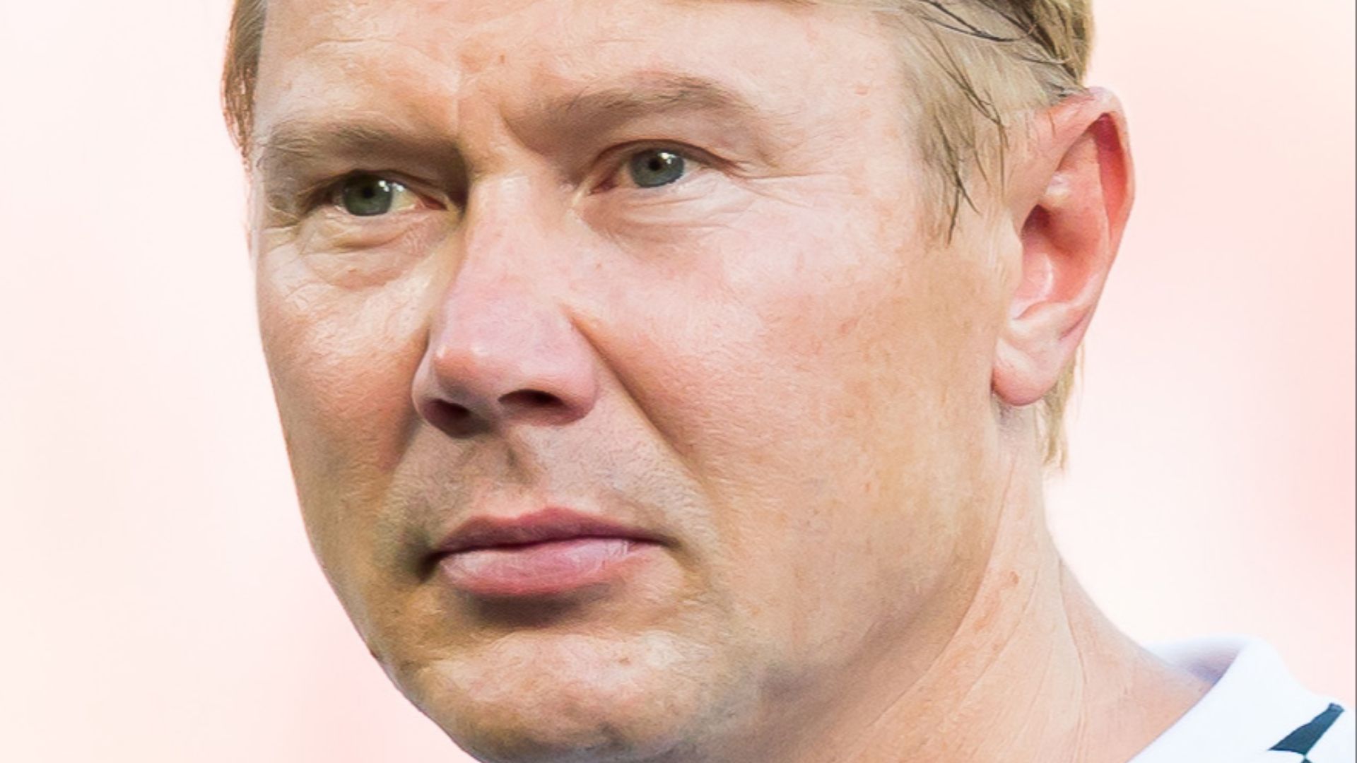 14. Michael Schumacher vs. Mika Hakkinen