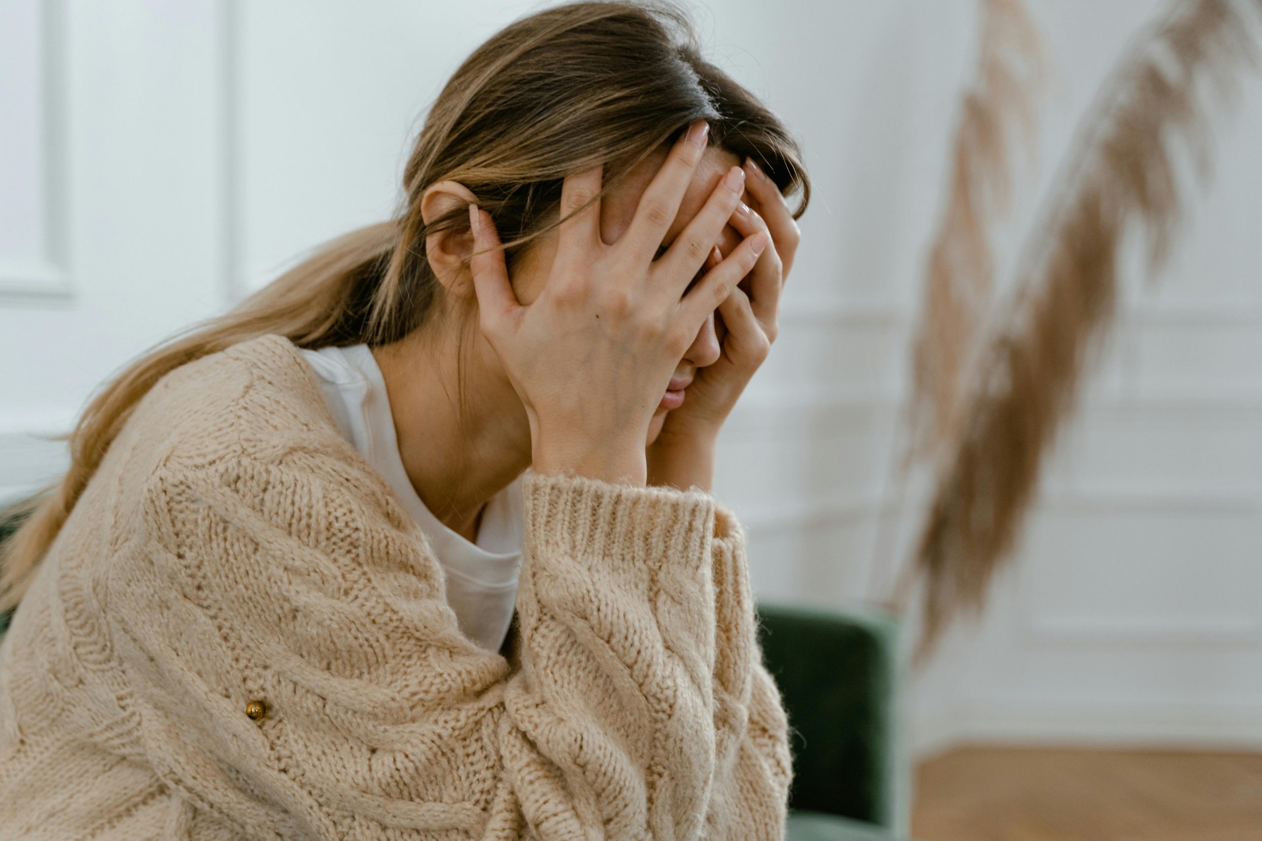 La culpabilité devient une compagne de tous les jours