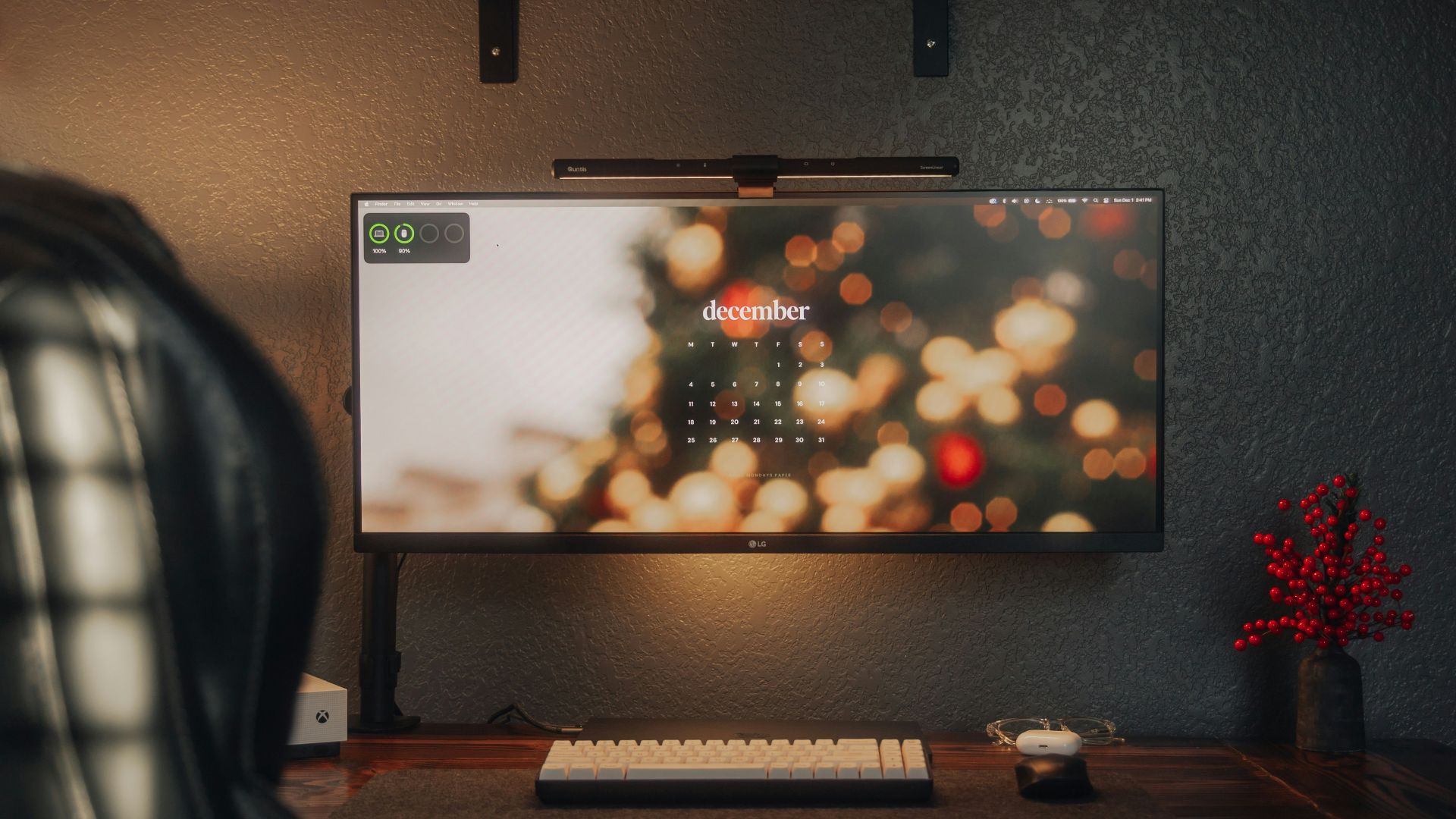 7. BenQ MOBIUZ EX321UX