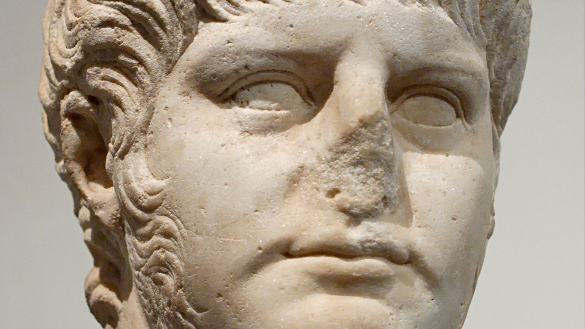 1. Nero