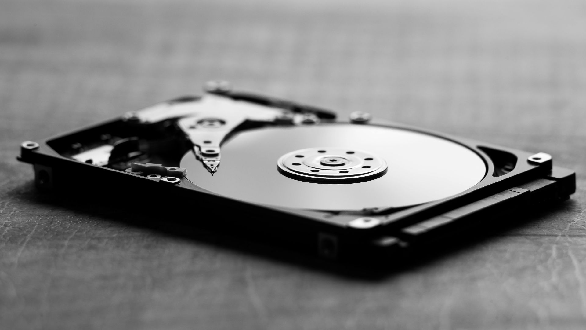 13. L'espace de stockage s'épuise constamment malgré les nettoyages