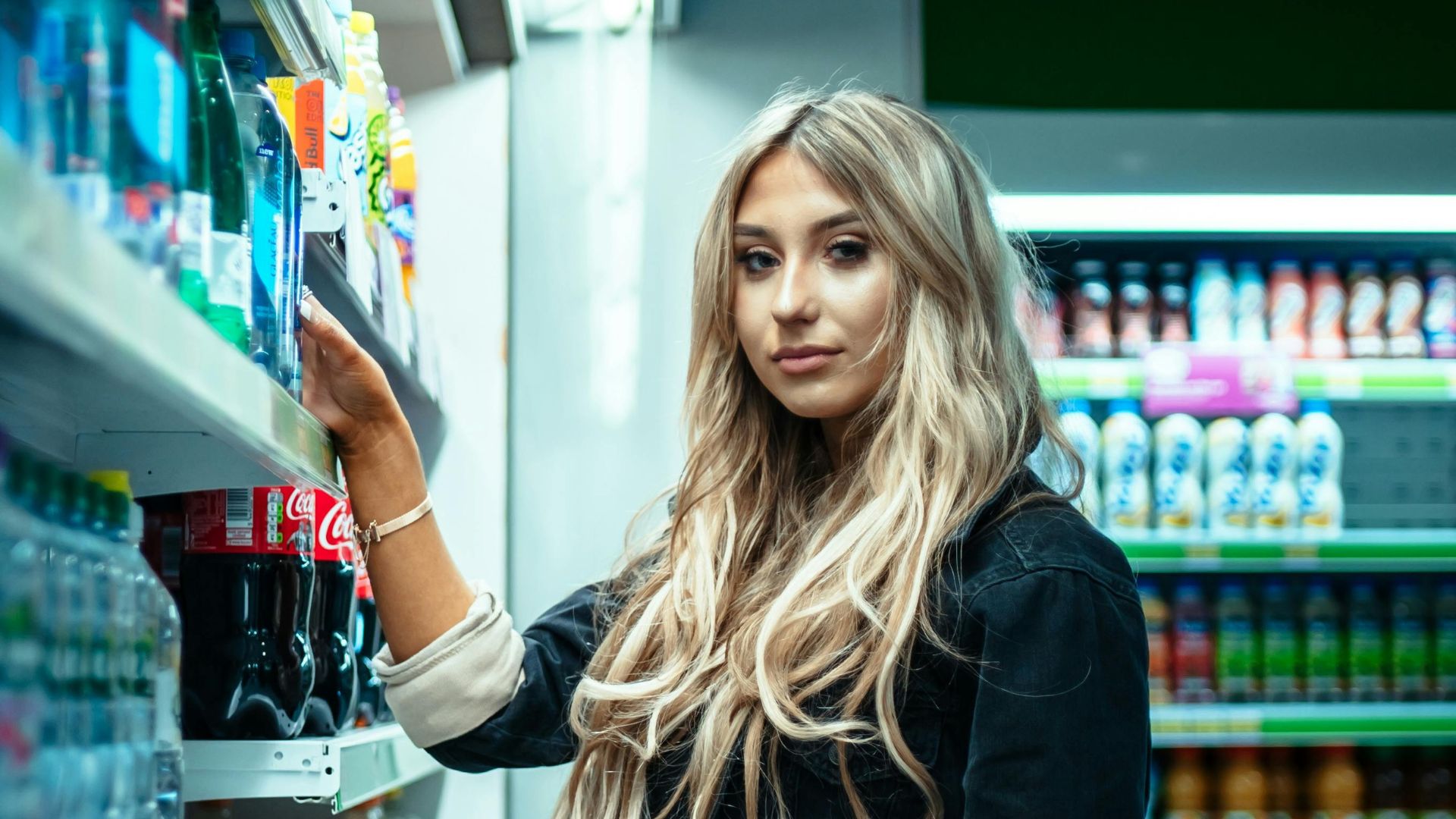10 Habits That Keep Your Grocery Bill Way Too High