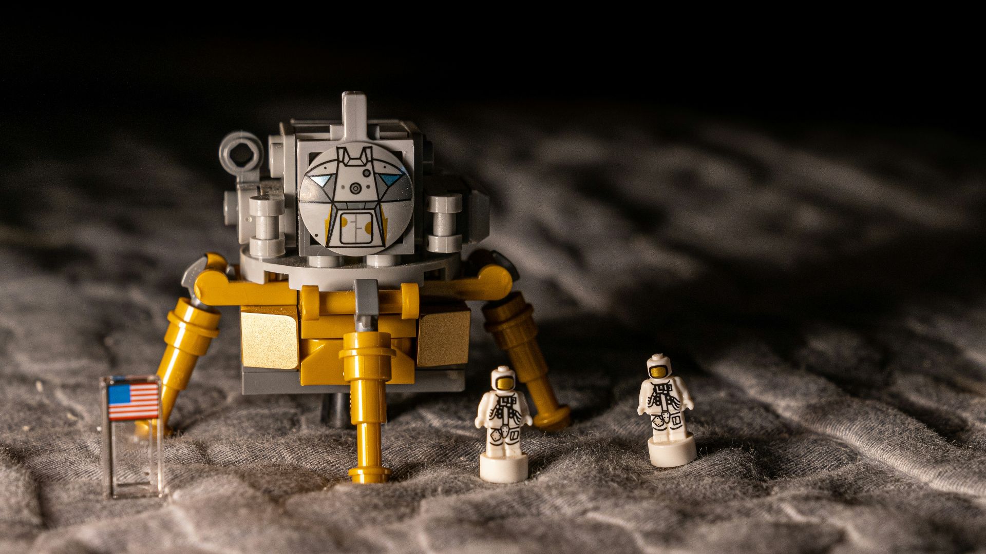 8. LEGO Creator Expert NASA Apollo Saturn V