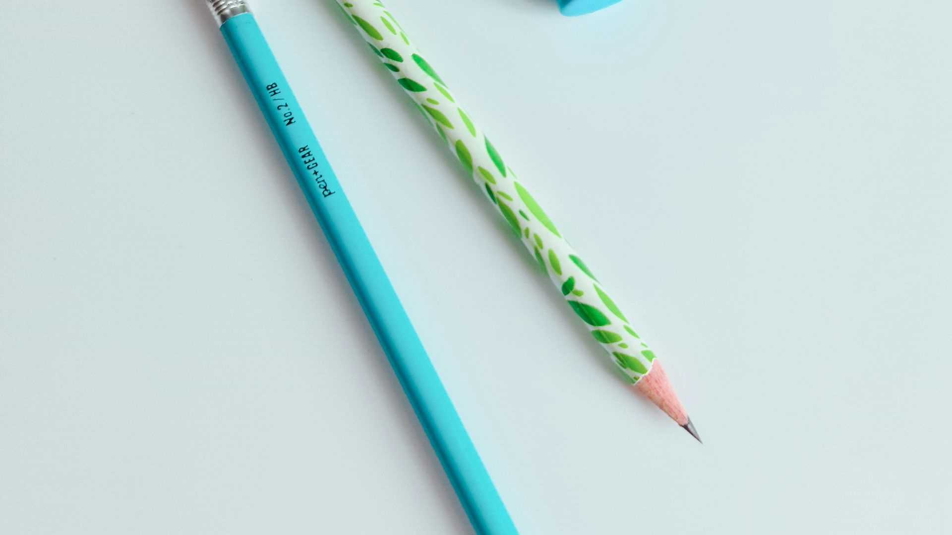 6. Porte-crayon LEGO DOTS