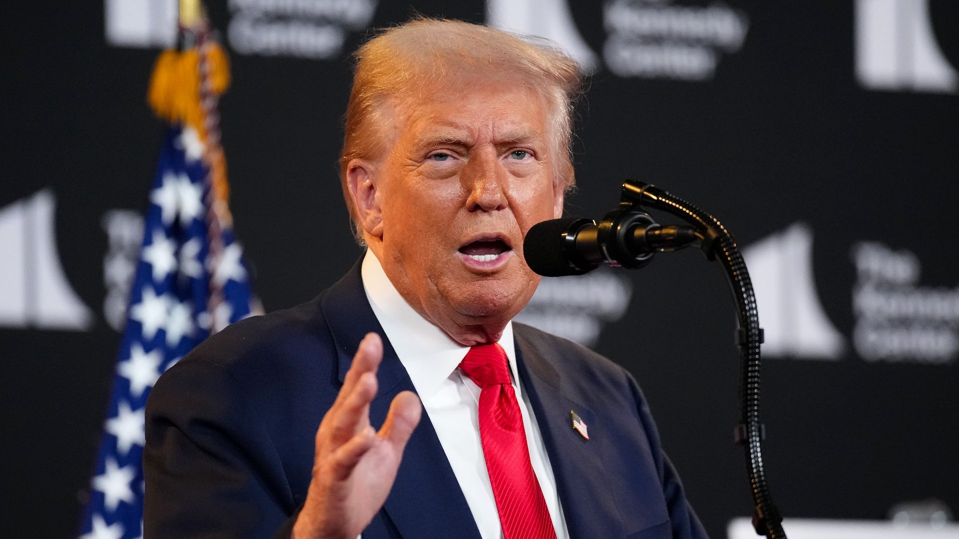 Trump turned $11 billion in subsidies into a 10% public stake in Intel