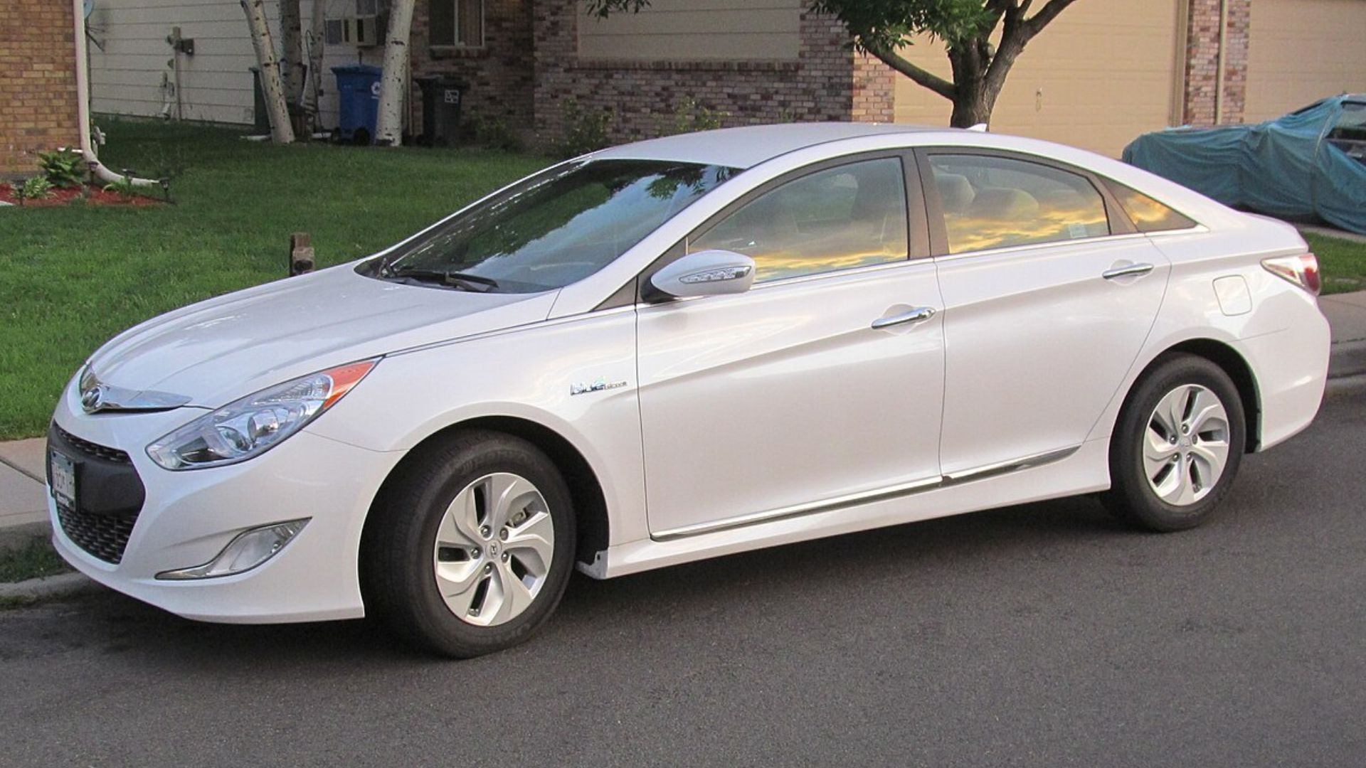 Hyundai Sonata Hybrid (2016-2018)
