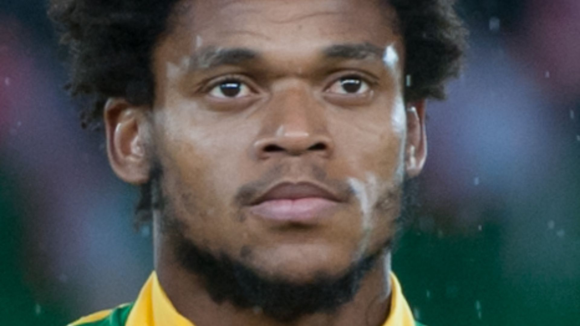 13. Luiz Adriano