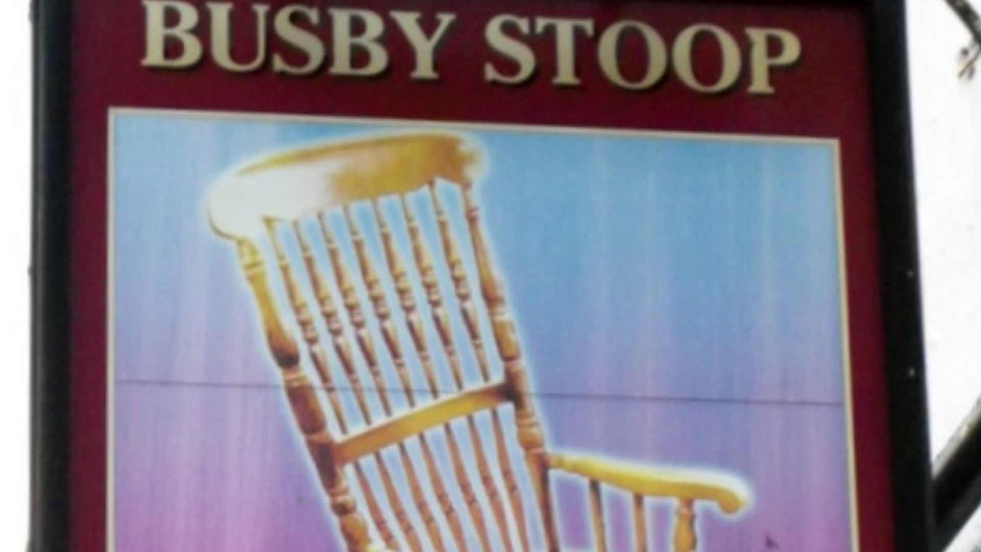 18. Chaise Busby Stoop