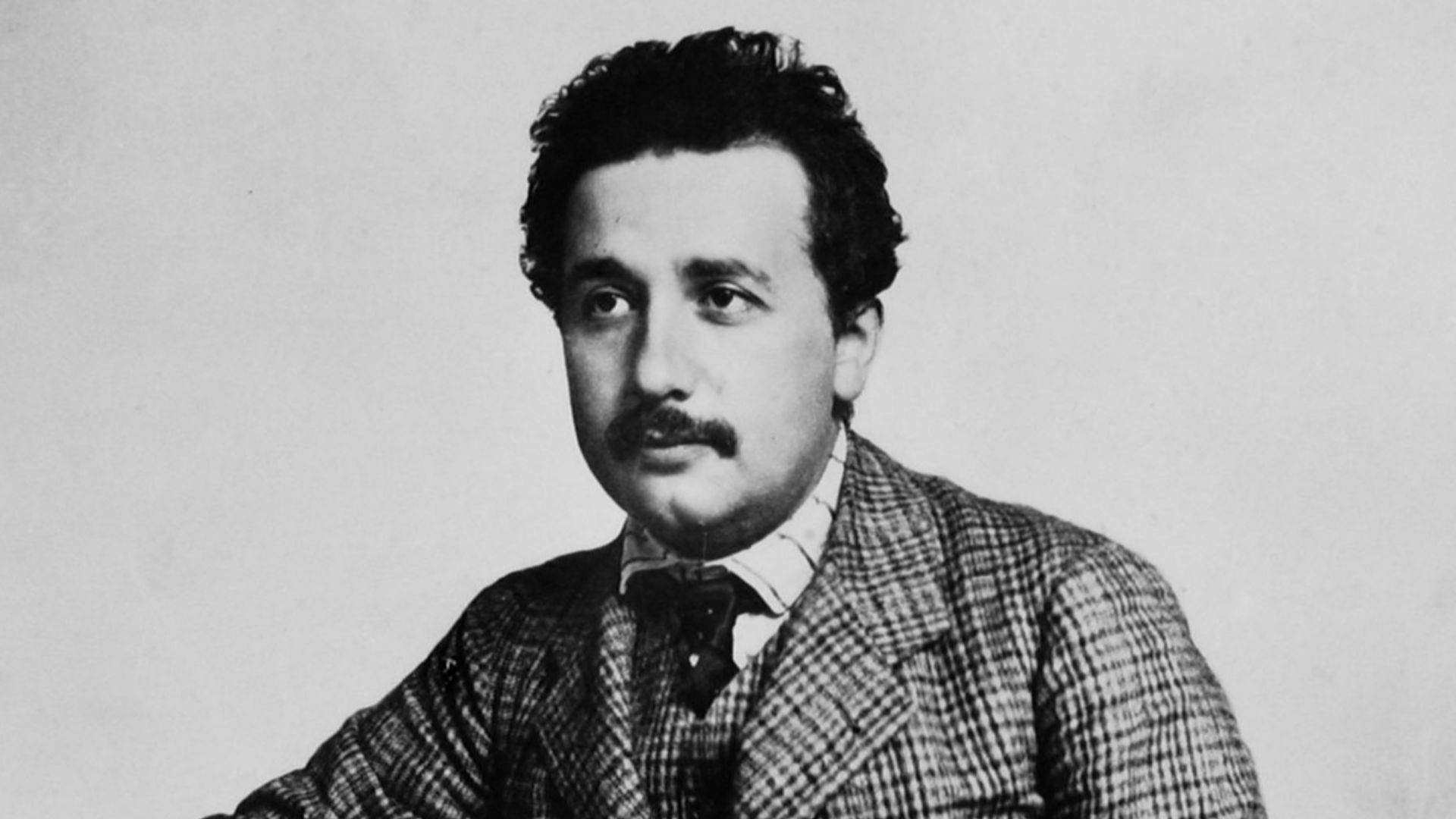 17. "L'imagination est plus importante que la connaissance" (Albert Einstein)