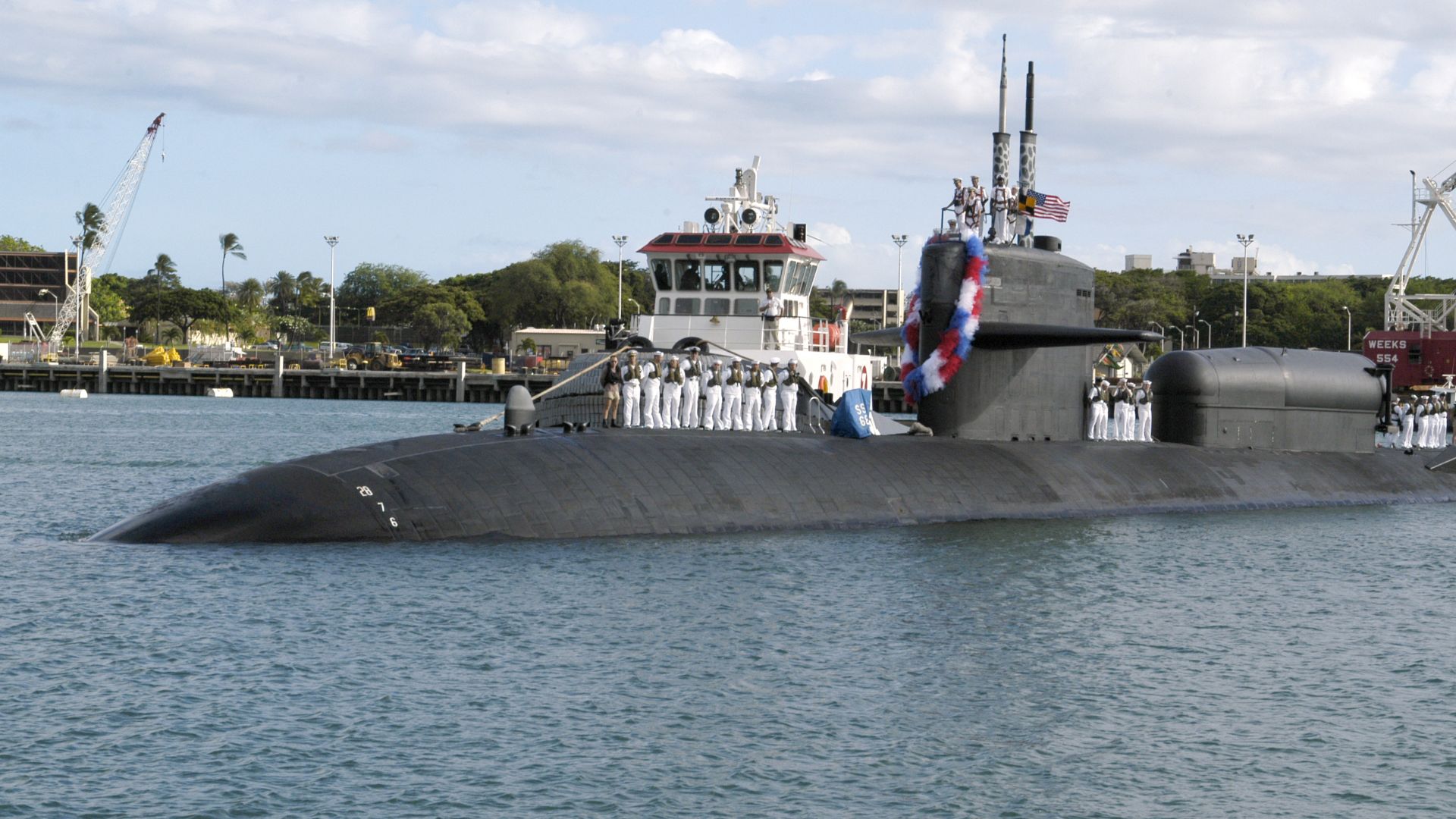 14. USS Los Angeles (SSN-688) (1976-2011)