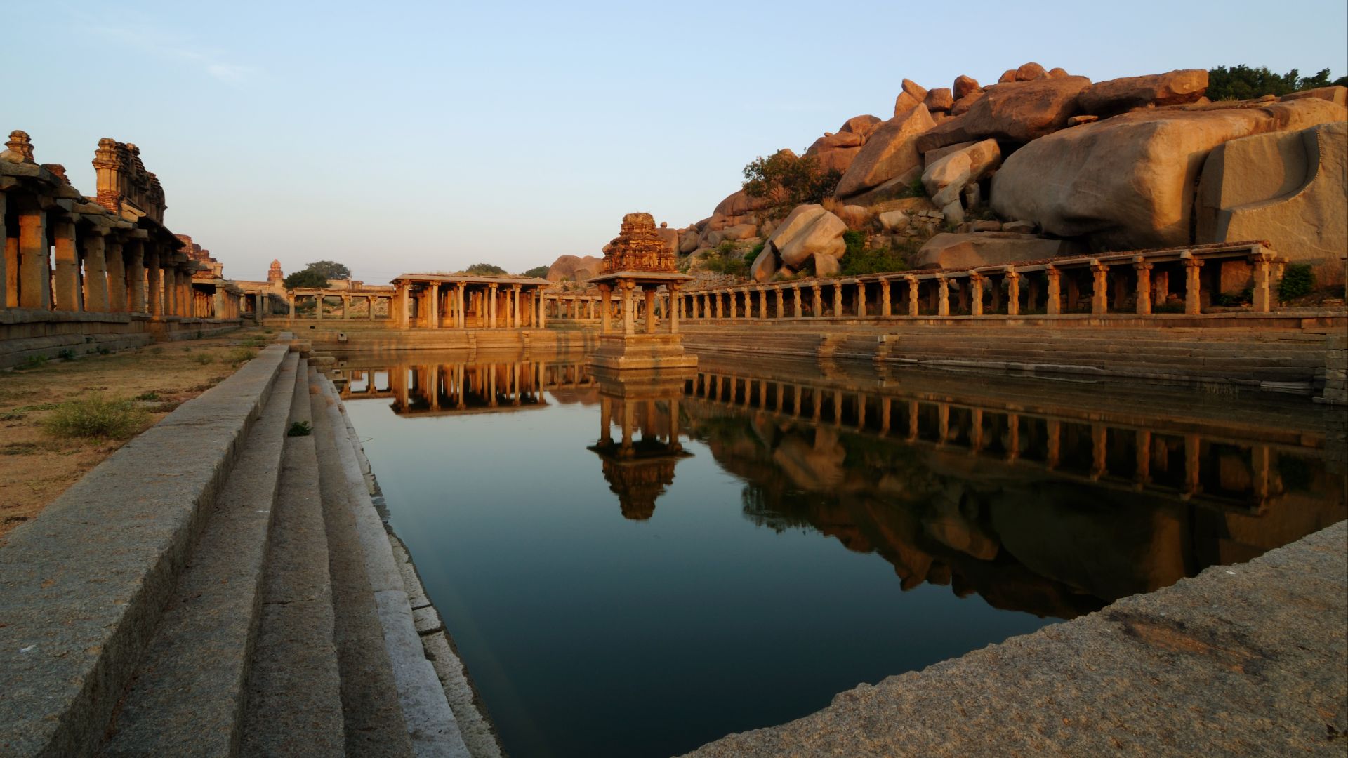14. Hampi
