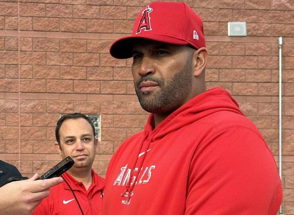 MLB in brief: More talk of Albert Pujols in Anaheim | Red Sox to hire GM