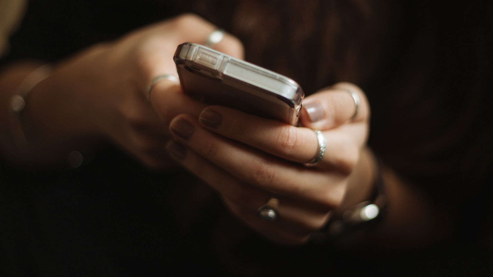 13. Dispositifs d'écoute