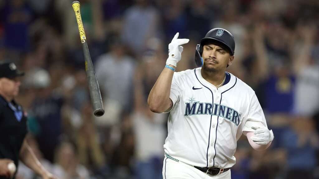 Josh Naylor: Mariners would like to keep him beyond 2025