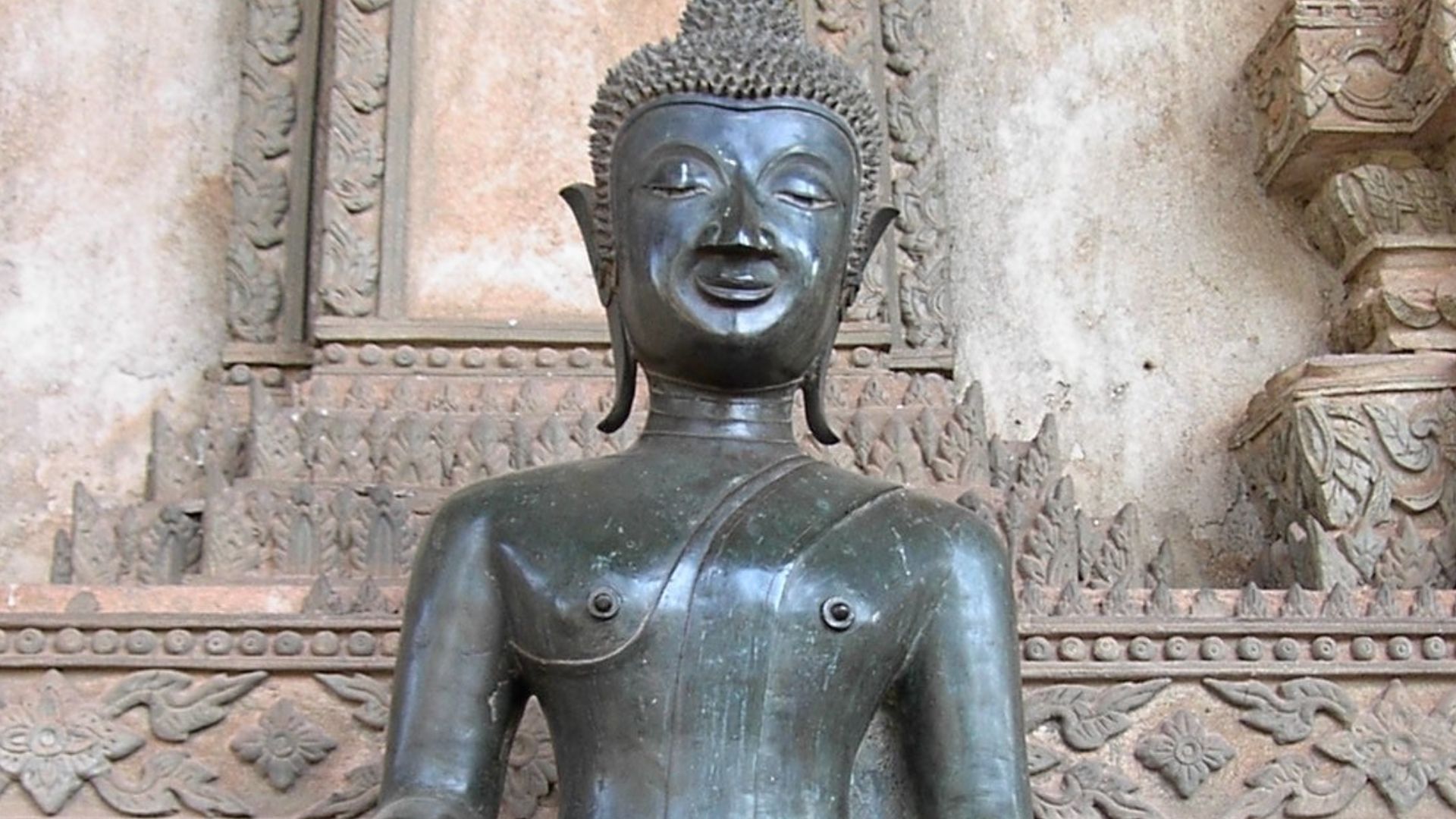 13. Sculptures bouddhistes thaïlandaises