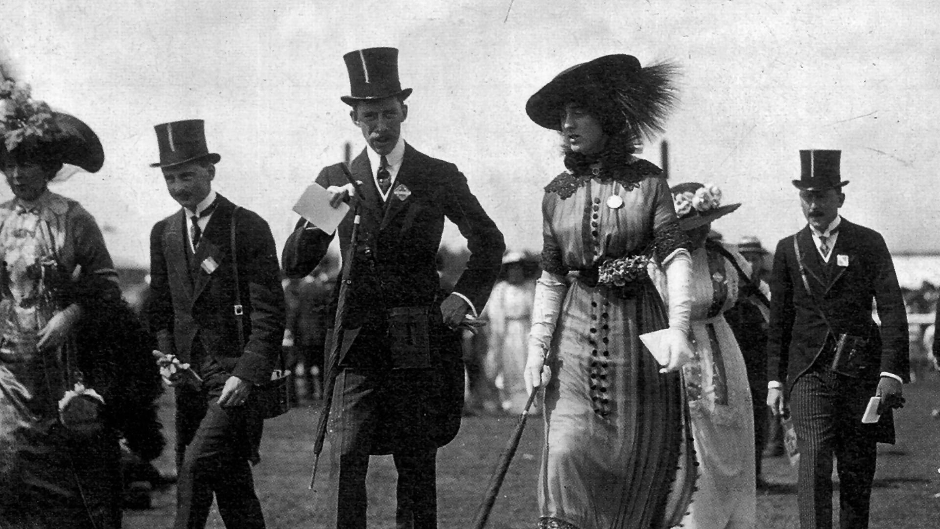 7. Chapeaux élaborés