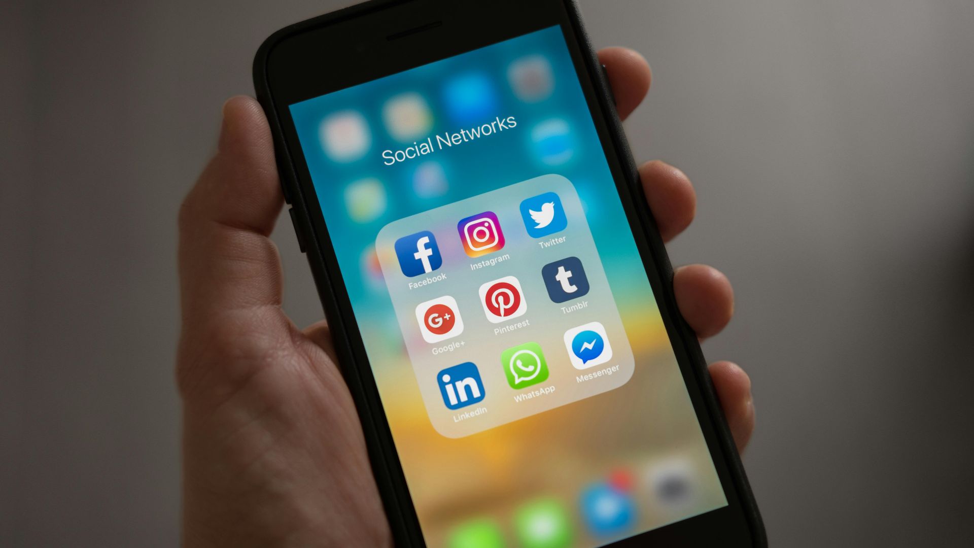 6. Utiliser les applications de médias sociaux