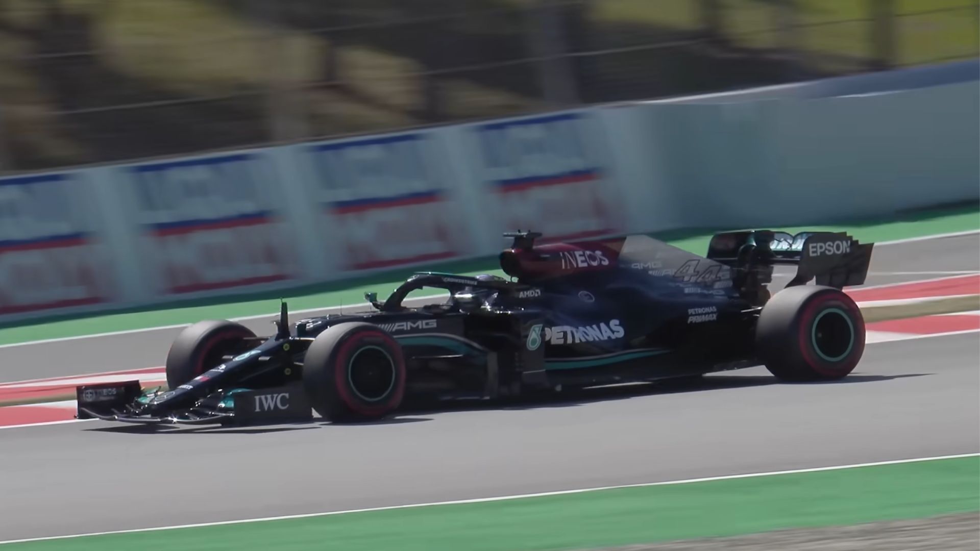 3. Il détient le record du plus grand nombre de pole positions en F1