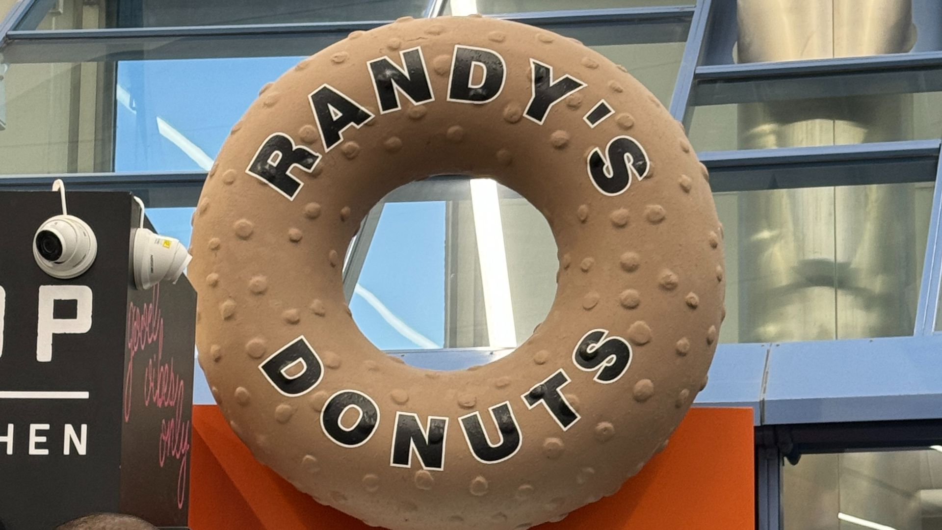 13. Randy's Donuts