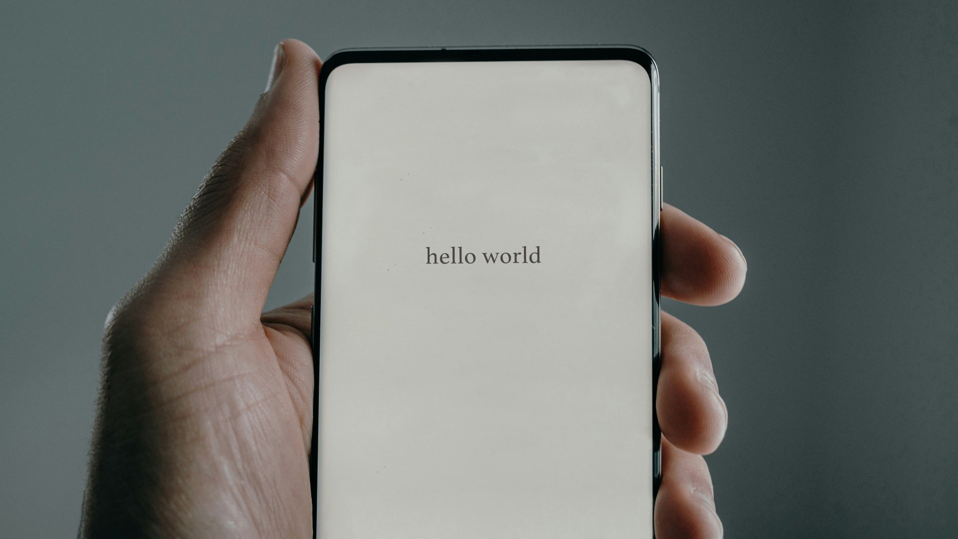 1. Smartphones sans cadre