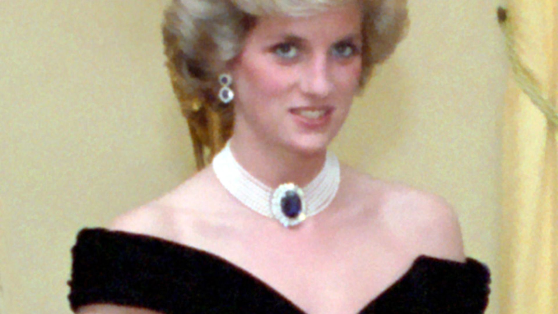 6. La robe de la vengeance de la princesse Diana