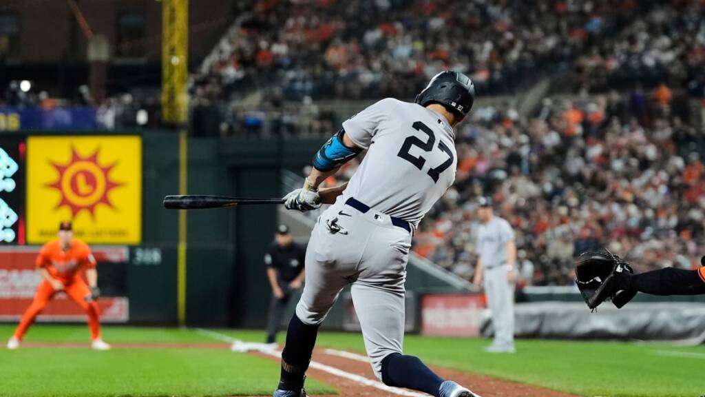 Giancarlo Stanton hits the 450th home run of his career