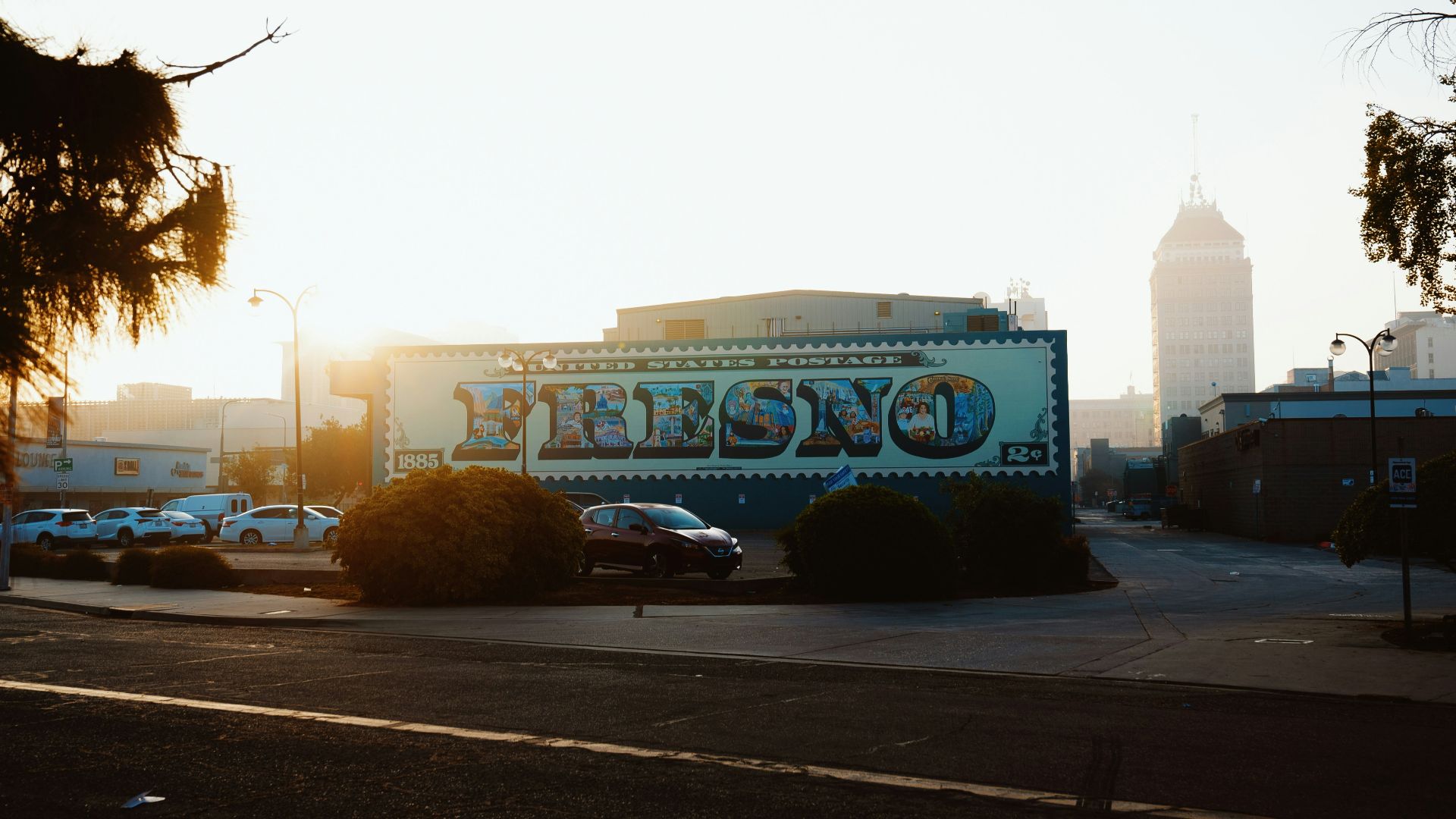 9. Fresno Nightcrawler