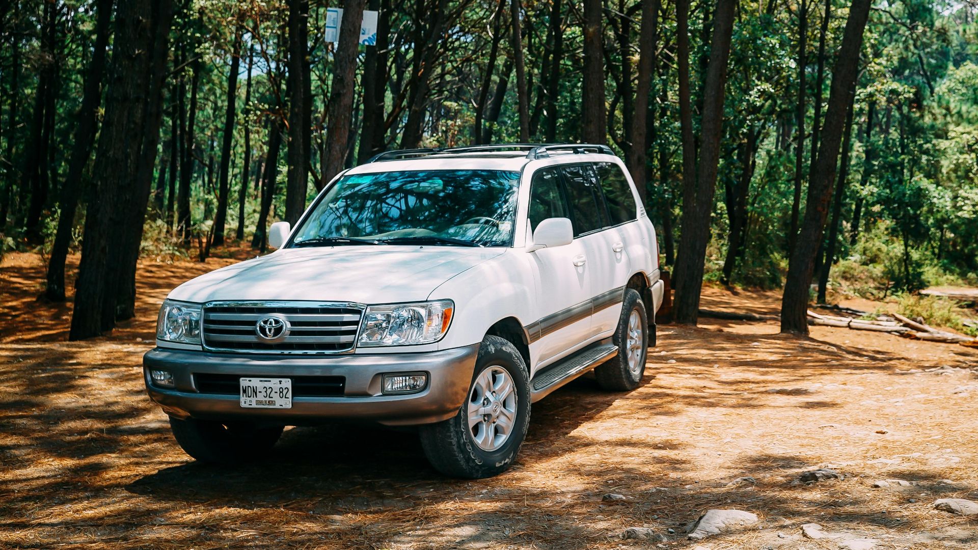 2. Toyota Land Cruiser