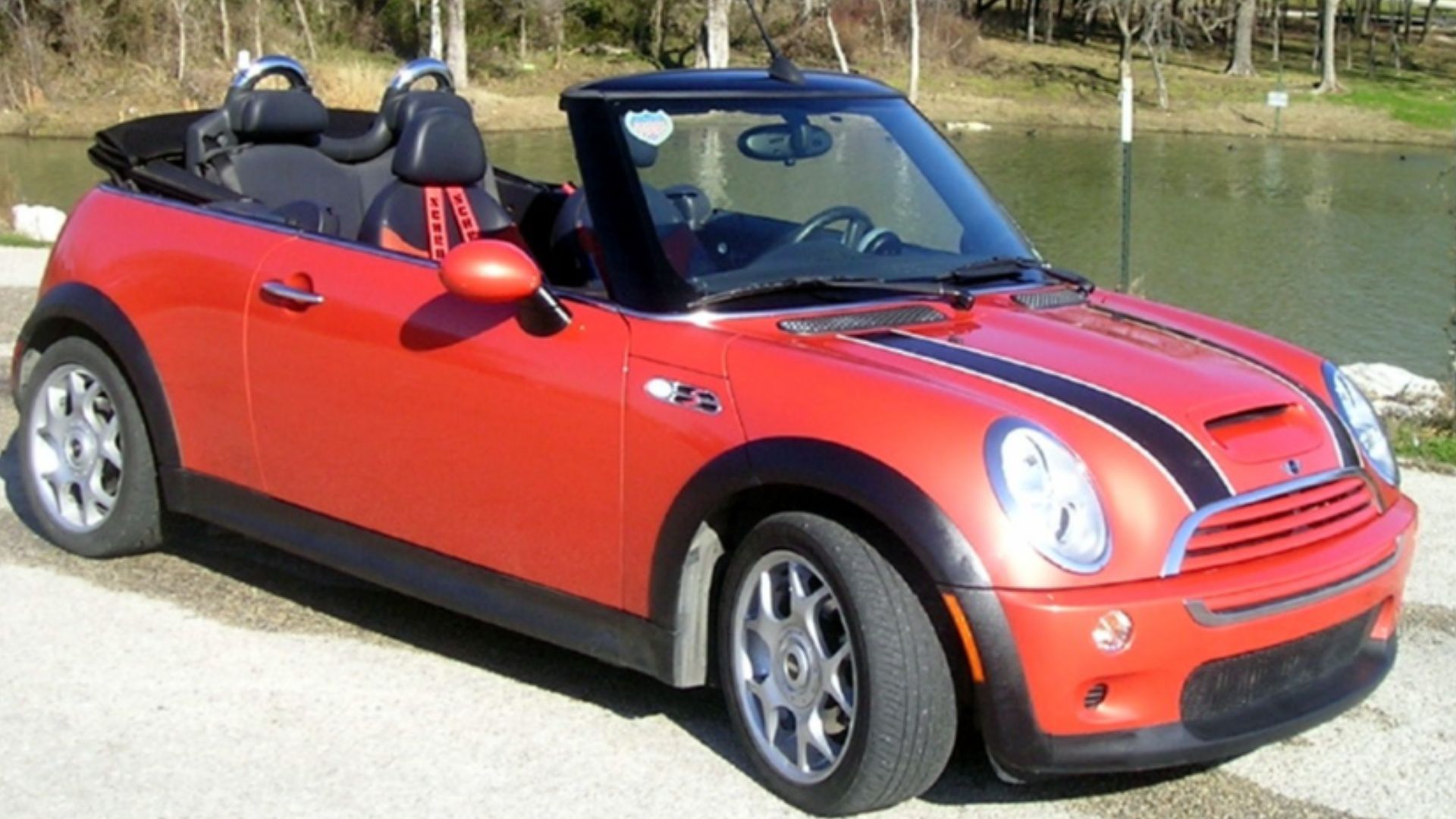 2. Mini Cooper décapotable