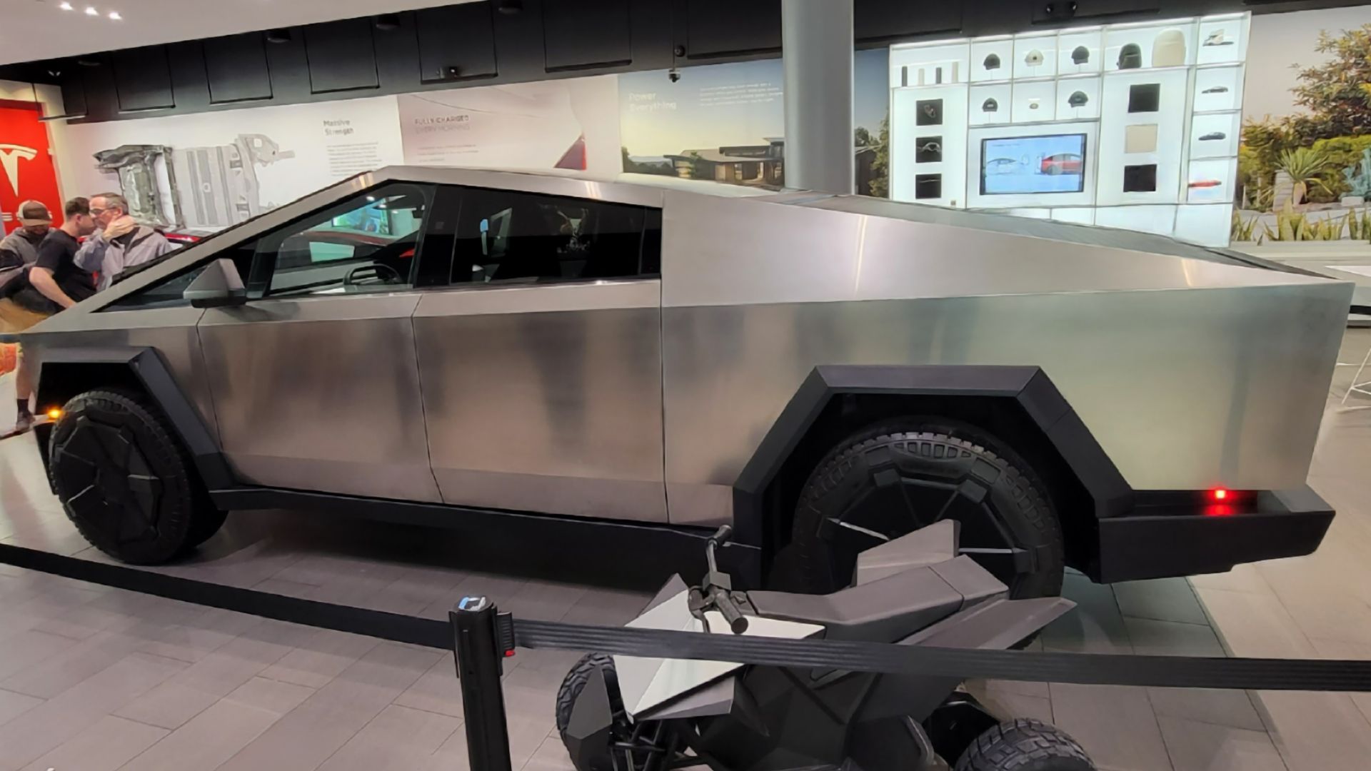 5. Le Cybertruck de Tesla