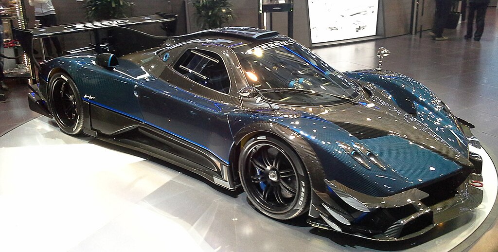 8. Pagani Zonda Revolucion