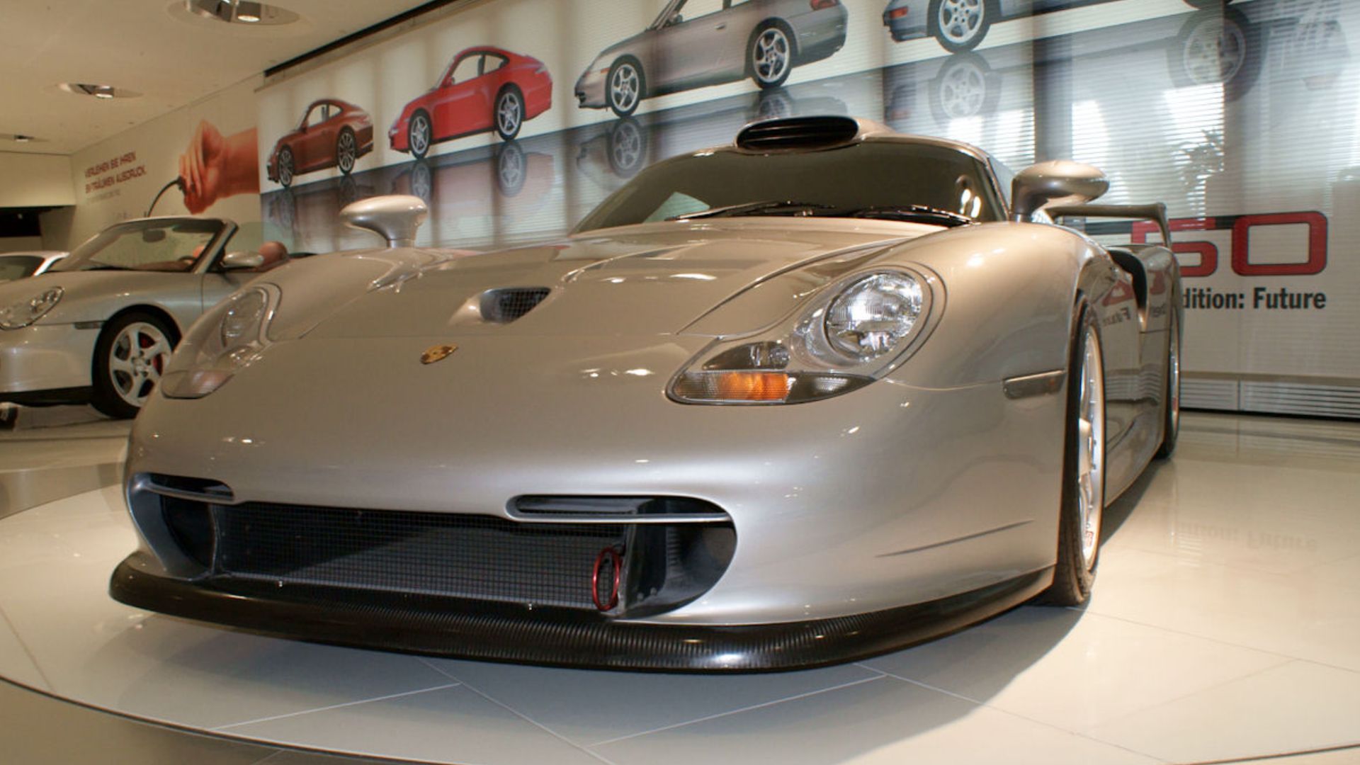18. Porsche 911 GT1 Straßenversion